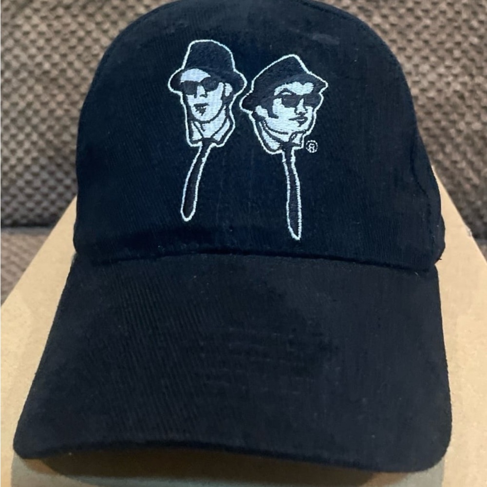 Black Baseball Cap with Embroidered Design